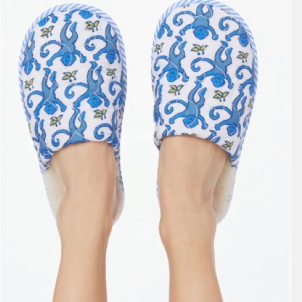 NWT Roller Rabbit Slippers sz Med